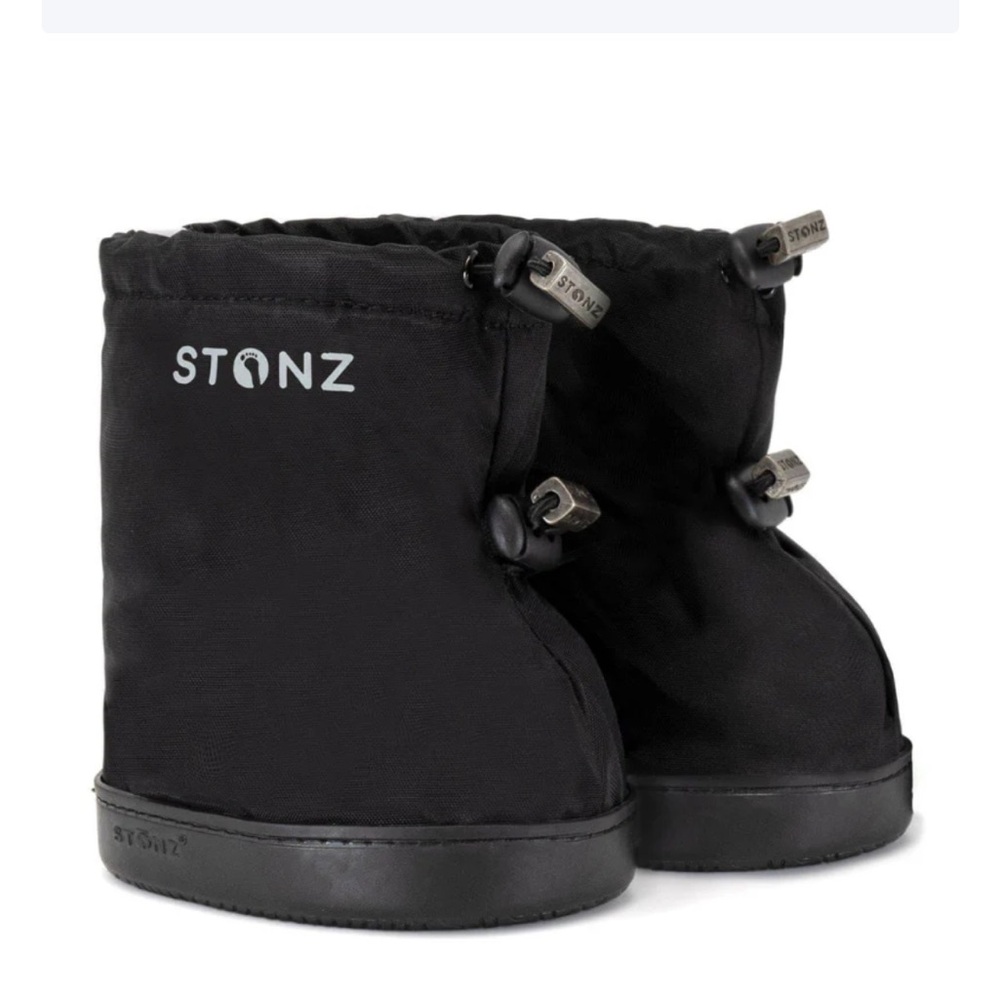 Stonz Black Winter Booties - Size large